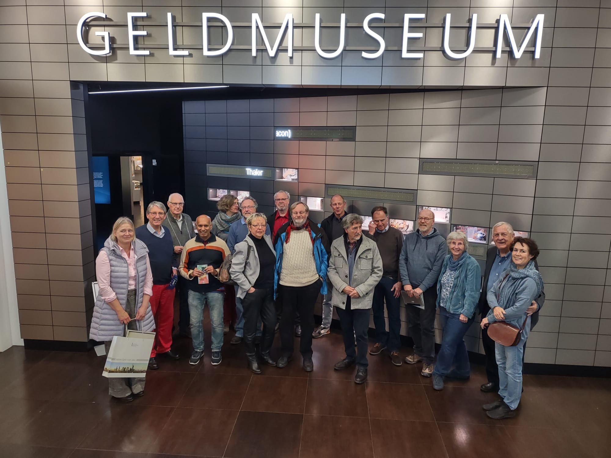 Weihnachtsfeier der AGS HessenSüd am 1.12.2022 mit Besuch im